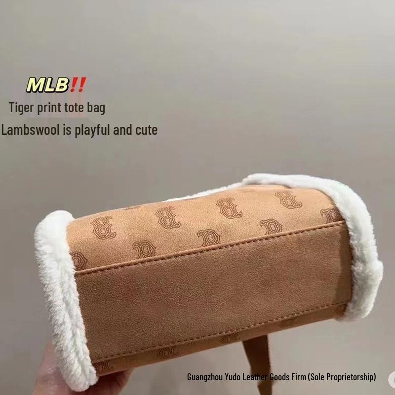 2024 Fall/Winter Korea MLB Versatile Lambswool Tote Bag