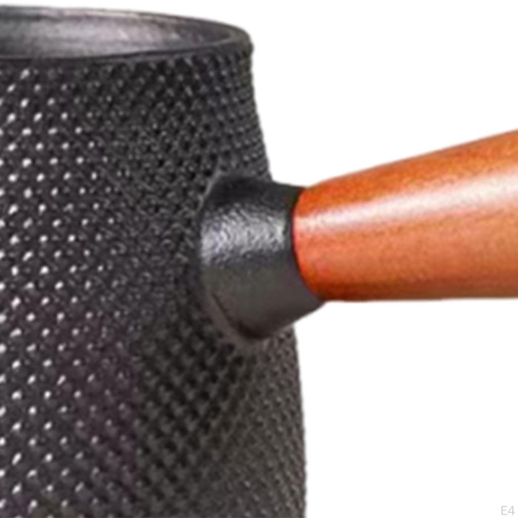 Cast Iron Kettle 600ml for Water Preparation in Outdoor Settings