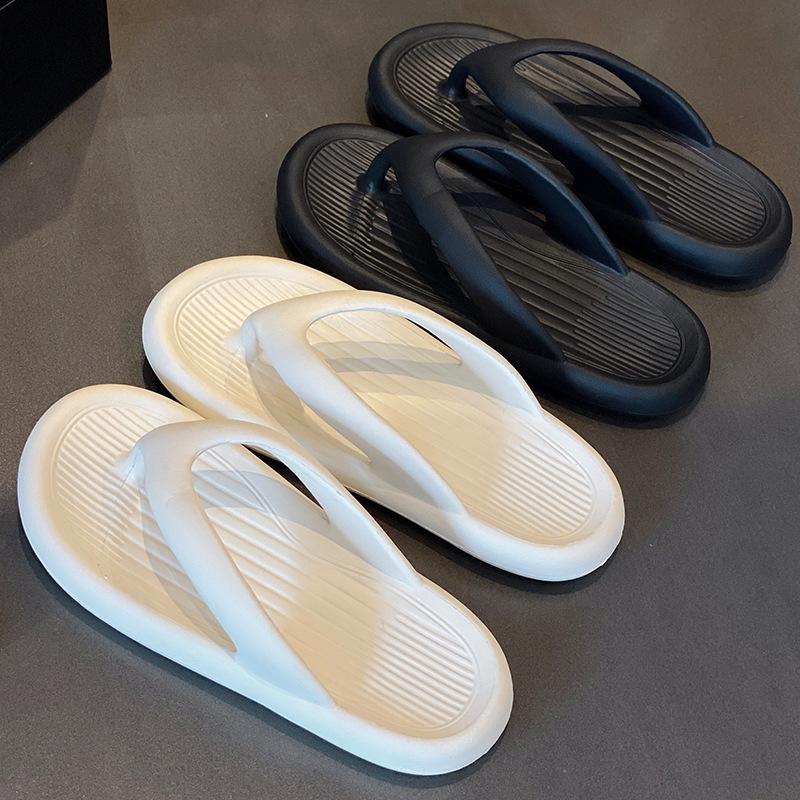 

Flip-flops women wear sandals on the beach with thick soles in summer, couples new slippers, men s bathroom bathing non-slip [Shoe size 36-37 recommends 35-36 feet]