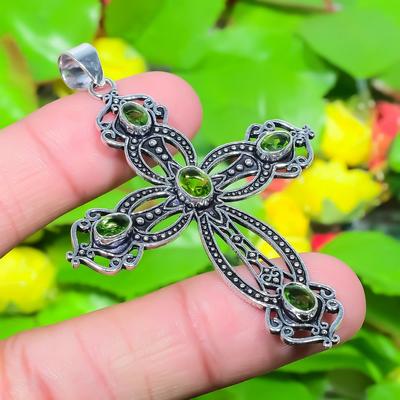 Přírodní křížový přívěsek ze sterlingového stříbra 925 s drahokamem peridot 2,68" y4s59