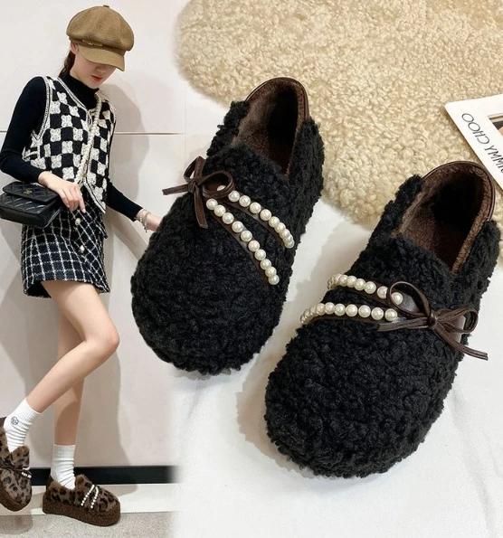 Fashion Luxury Sheep Fur Lined Loafers Women Lambswool Shoes Ladies Winter Slip On Furry Flats Cotton Wool Mocasine Femme Barefoot Boots