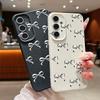 Etui TPU z teksturą skóry z nadrukiem kokardki dla Samsunga S25 Ultra S24 FE S23 S22 A36 A56 A16 A55 A26 A15 A35 Slim Matowe Odporne na Wstrząsy Miękkie Etui na Telefon