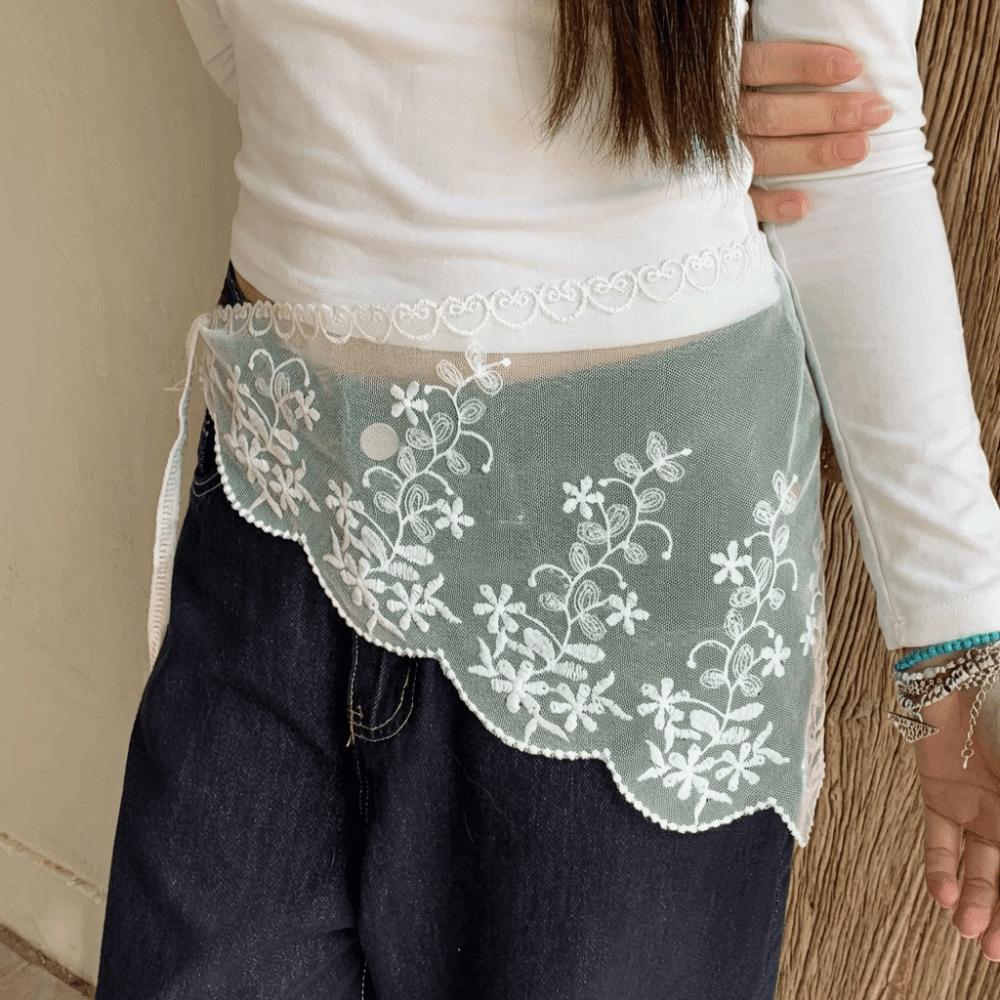 Layered Design Korean Lace Apron White Belted Overlap Scarf Niche Lace Triangle Belt  Photography