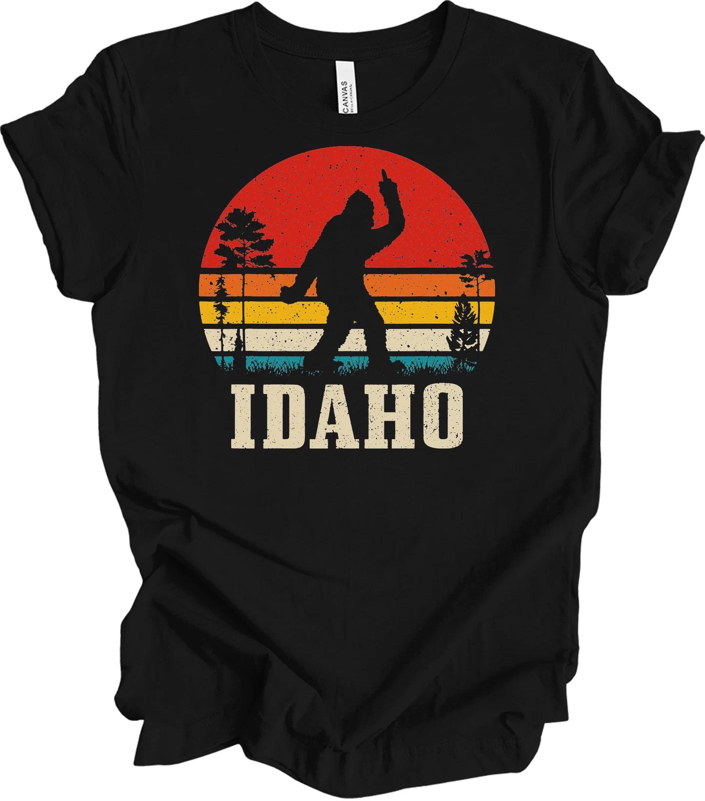 Idaho Bigfoot Vintage Retro Sasquatch Middle Finger Funny Idaho Gift T shirt S