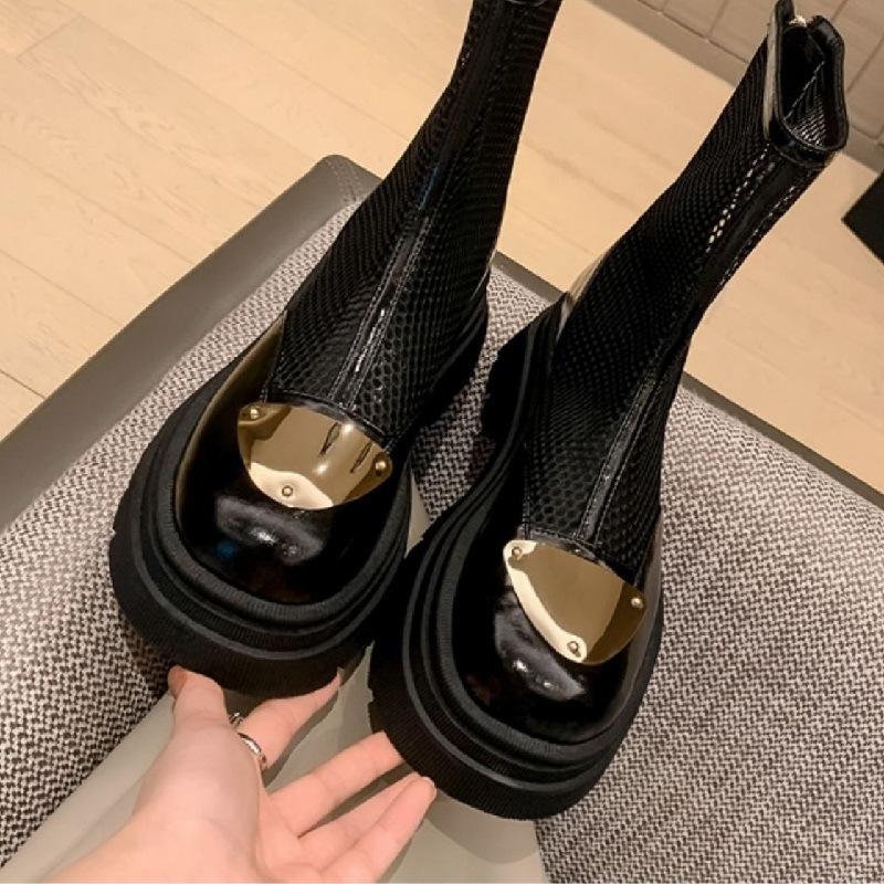 Wydrążone buty Martin damskie wiosna i lato nowe siateczkowe oddychające chłodne buty z dziurami wszechstronne sandały