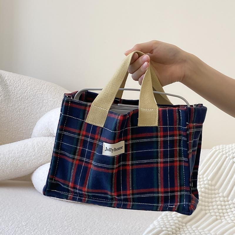 Yeah language/small fresh literary picnic floral lunch box bag bento bag hand carry versatile hand carry small square bag