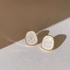 Stylish and simple square high-end stud earrings, women's geometric versatile temperament earrings, elegant and atmospheric earrings.