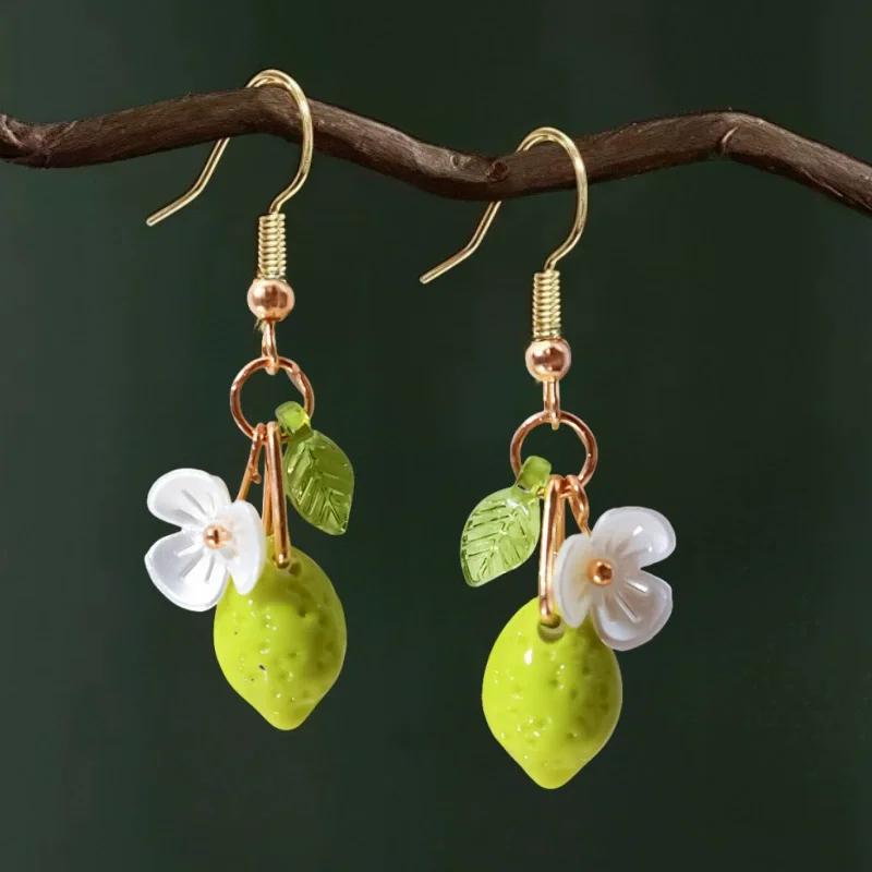 Exquisite Glass Lemon Earrings Light Weight Fruit Food Flower Earrings Can Love Kawaii Pastoral Earring for Her Birthday Present