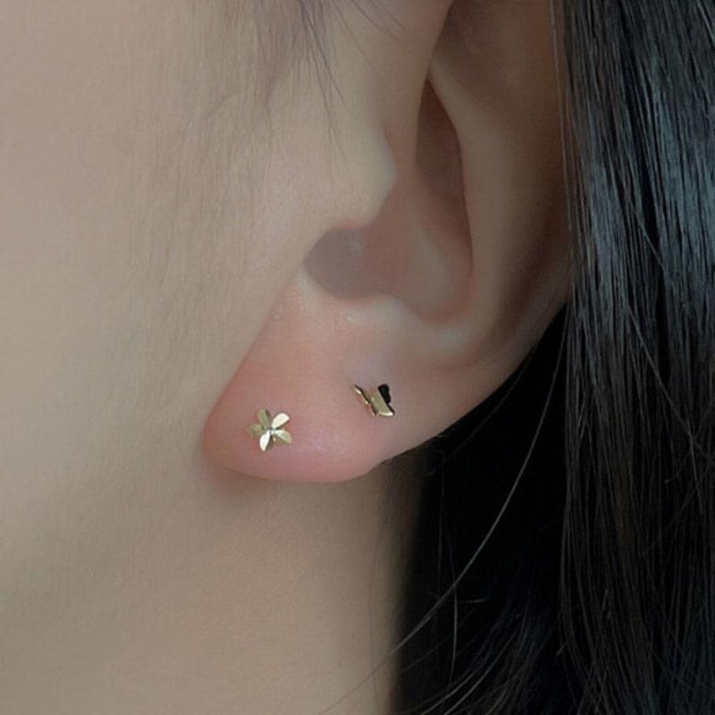 BettyU 14k Gold Butterfly Earrings