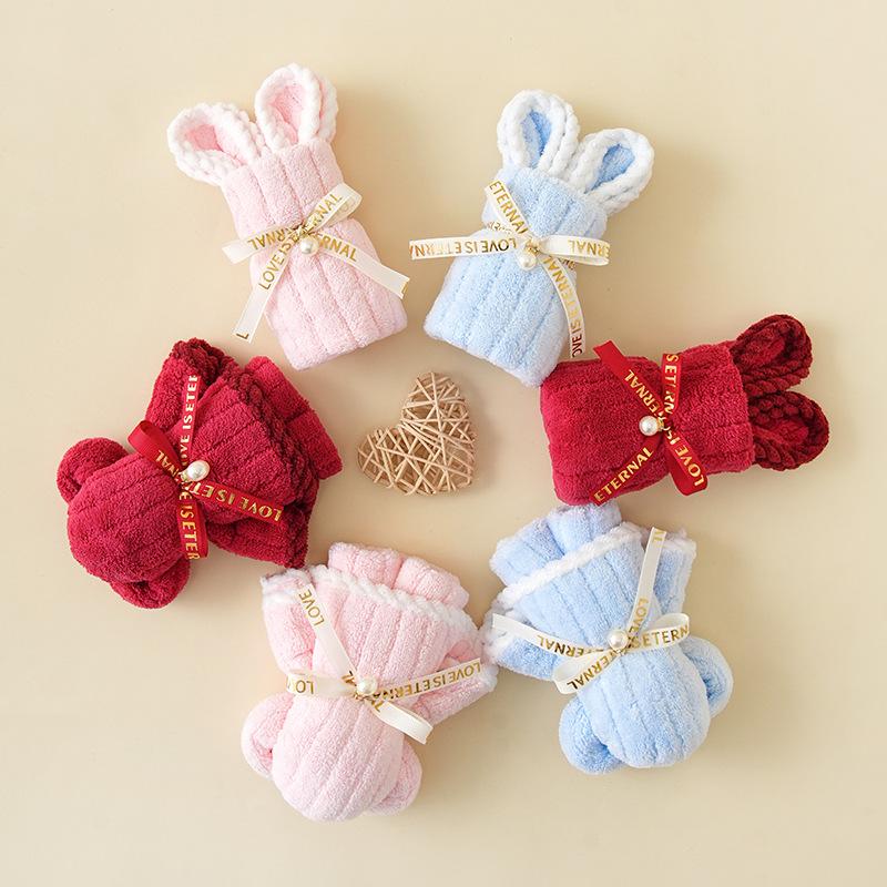 1 adet Karikatür Sevimli Mercan Kadife Ayı Havlu Kare Havlu Tatil Doğum Günü Düğün sevgililer Günü Hatıra Hediye Ev Lif