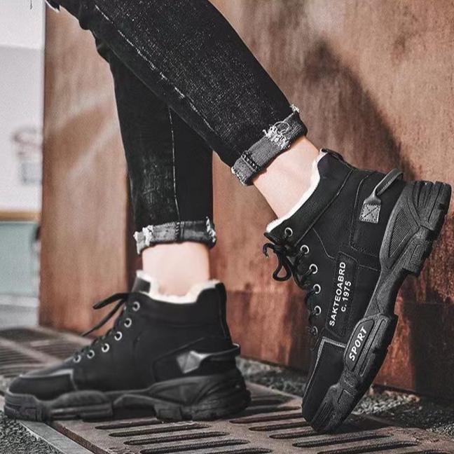 Neue Winterschuhe für Herren mit Plüsch und dicken Stiefeln Herren-Arbeitsschuhe Trendy Vielseitige dicke warme Baumwollschuhe