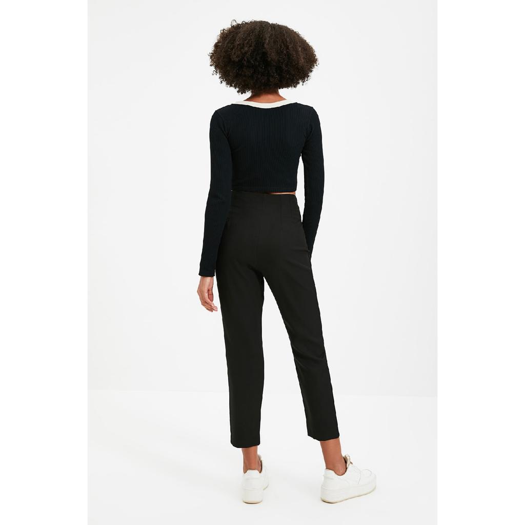 Czarne tkane spodnie w papierosowe wzory, z wysokim stanem i do kostek Twoss20pl0515