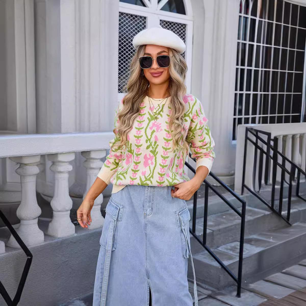 

Женский осенне-зимний жаккардовый вязаный свитер с круглым вырезом и цветочным принтом L абрикосовый