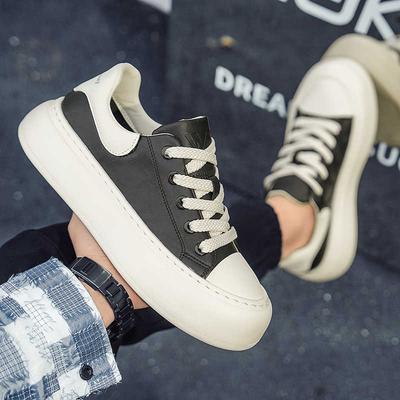 Obuwie męskie – Sneakersy