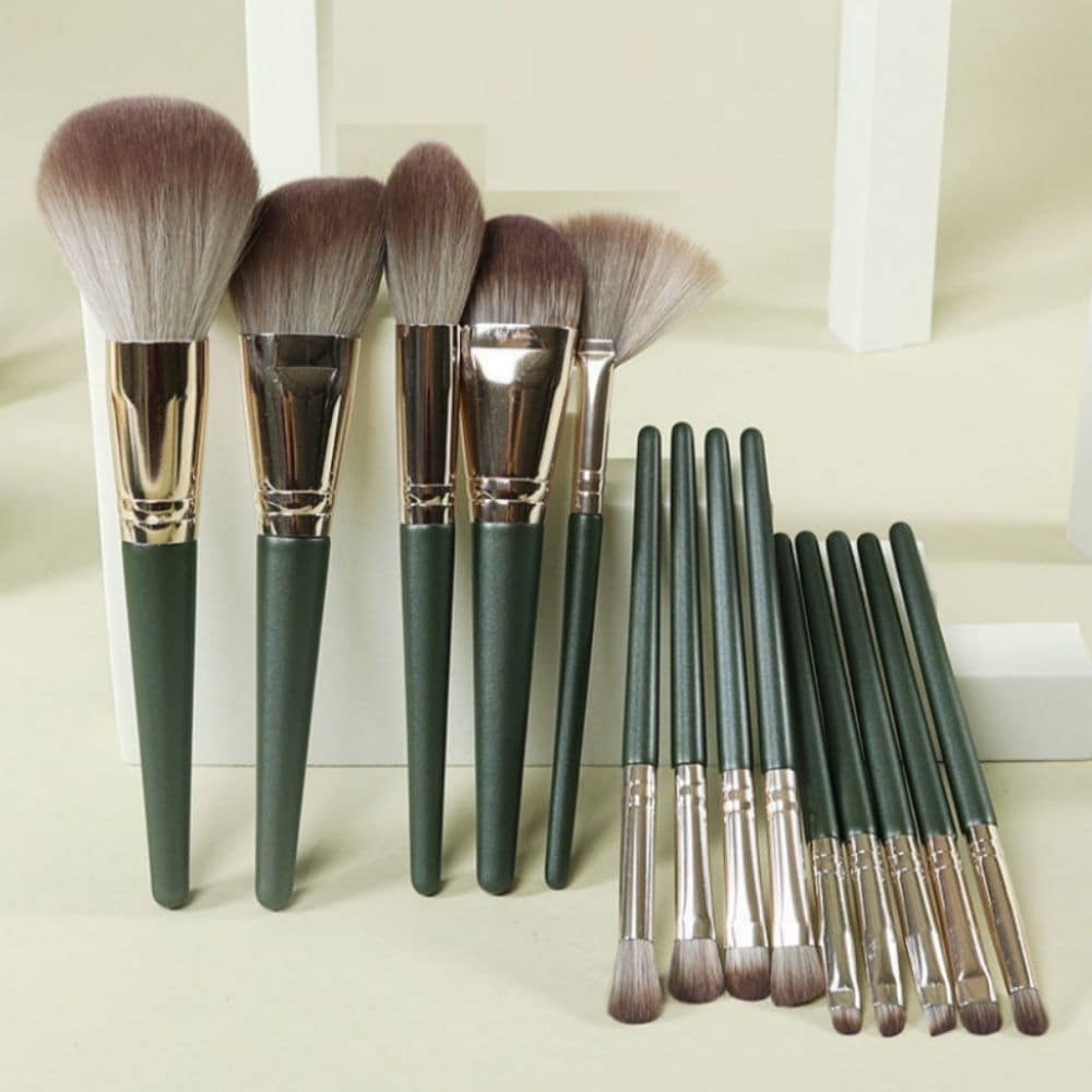 

Makeup Brush 14 Piece Pouch Set Buddle Vegan Synthetic Hair