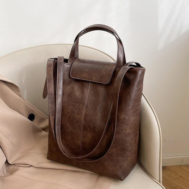 Large-capacity bag women's autumn and winter retro versatile new casual shoulder underarm bag commuter tote bag