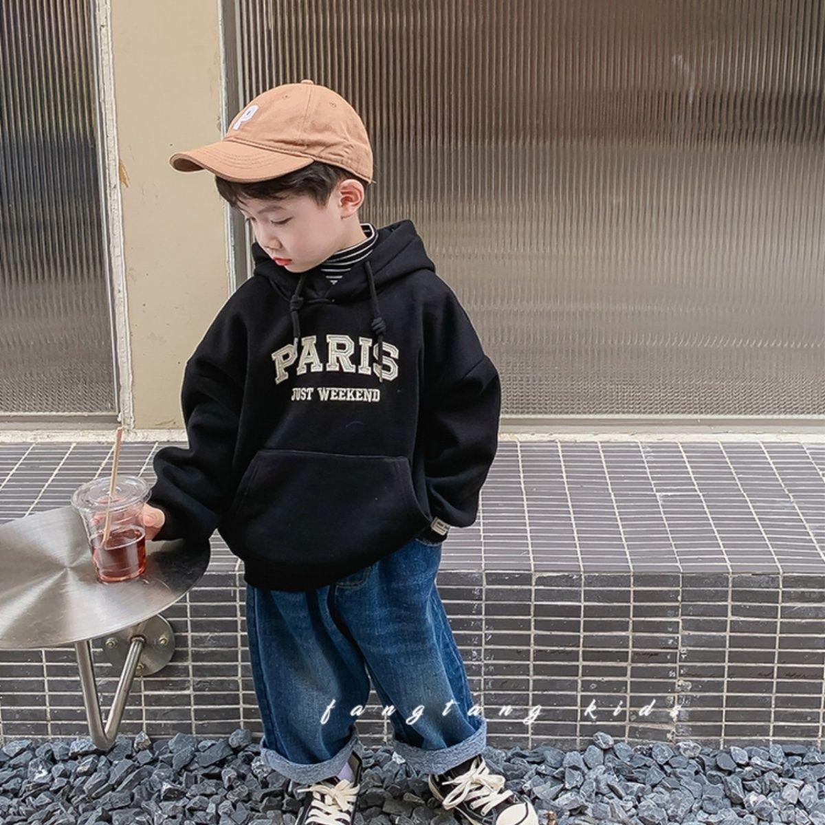 

Худі для хлопчиків - Стильні дитячі топи на осінь/зиму 2024 з принтами 110 чорний