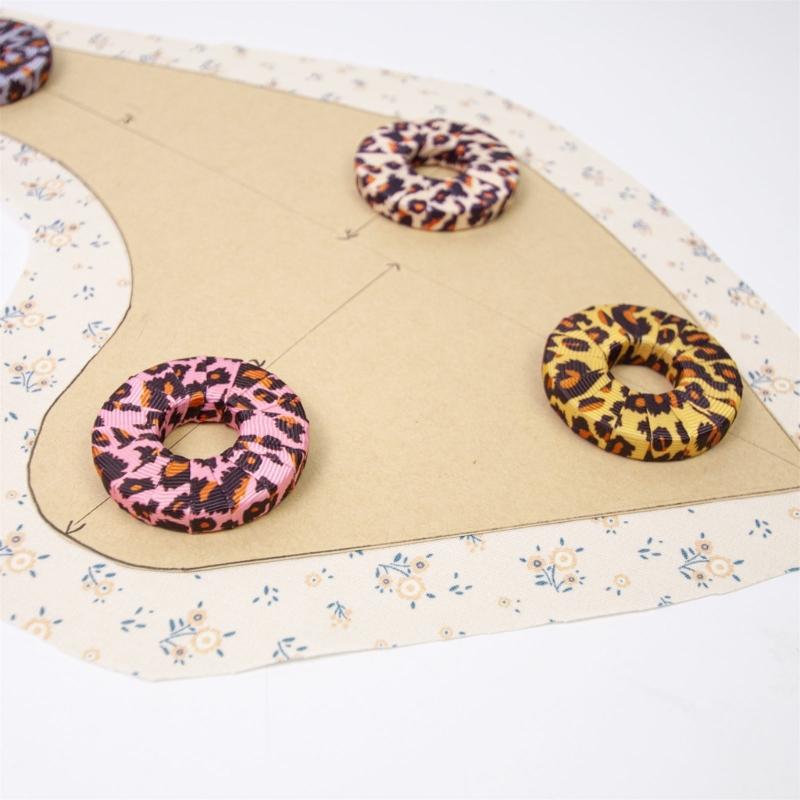4Pcs Fabric Pattern Weight Metal Sewing Weights Cloth Pattern Weights Dressmaking Sewing Weights for Fabric Cutting