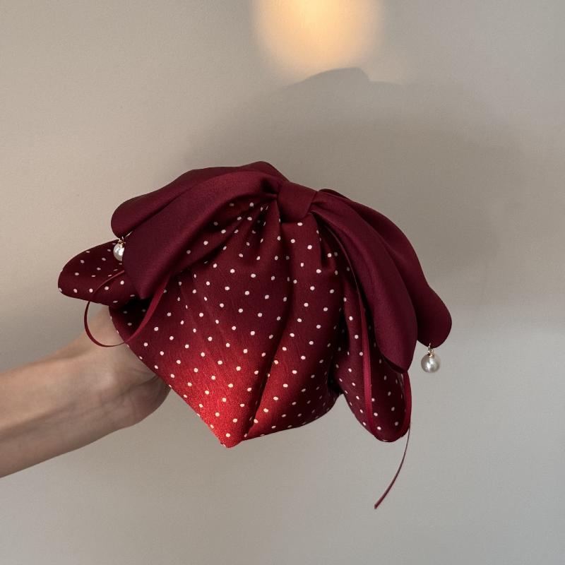 Korean Black Red Pearl Bow Hair Clips Shark Hair Claw Clip Hairpins Spring Clip  Ponytail Barrettes Hair Accessories