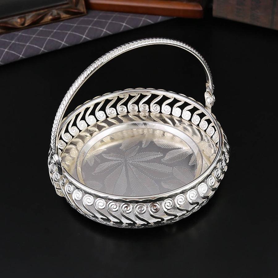 

Vintage Silver Color Metal Serving Tray with Handle Snacks Candy Storage Basket for Wedding Home Birthday Party