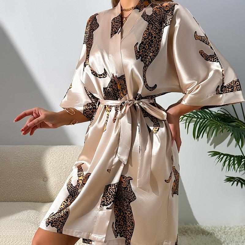 Casual Home Wear - Simple and Fashionable Bathrobe for Women - Summer Silk Imitation Fabric Nightgown for Sleeping