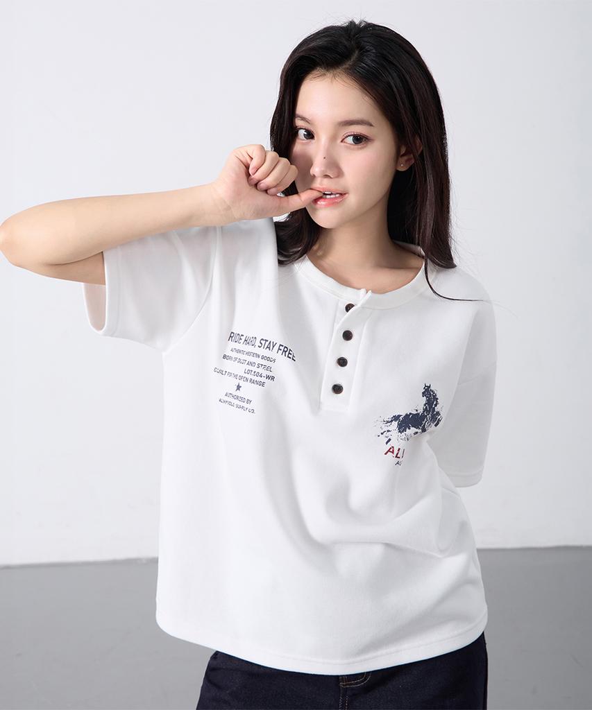 ALVINCLO Ride Hard Henley Neck Cropped Short Sleeve Tee Ast3680 (2 Colors)