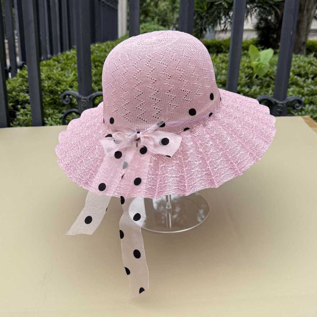 

Summer Straw Hat With Wavy Edges And Ribbon Tie For Women And Girls Sun Protection фіолетовий