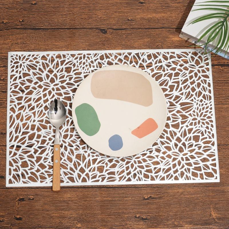 

Японские квадратные ПВХ выдолбленные коврики для еды, изоляционная подкладка, бытовая противоскользящая тарелка для чаши, коврик для стола, аксессуары для украшения отеля