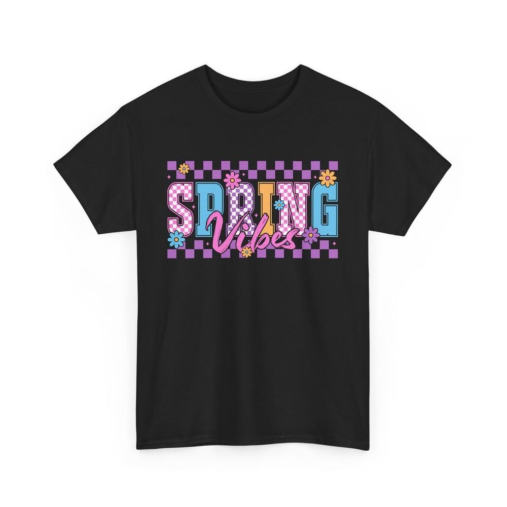 Daisy Fields T-Shirt | Beautiful Spring Checkered Spring Vibes Shirt