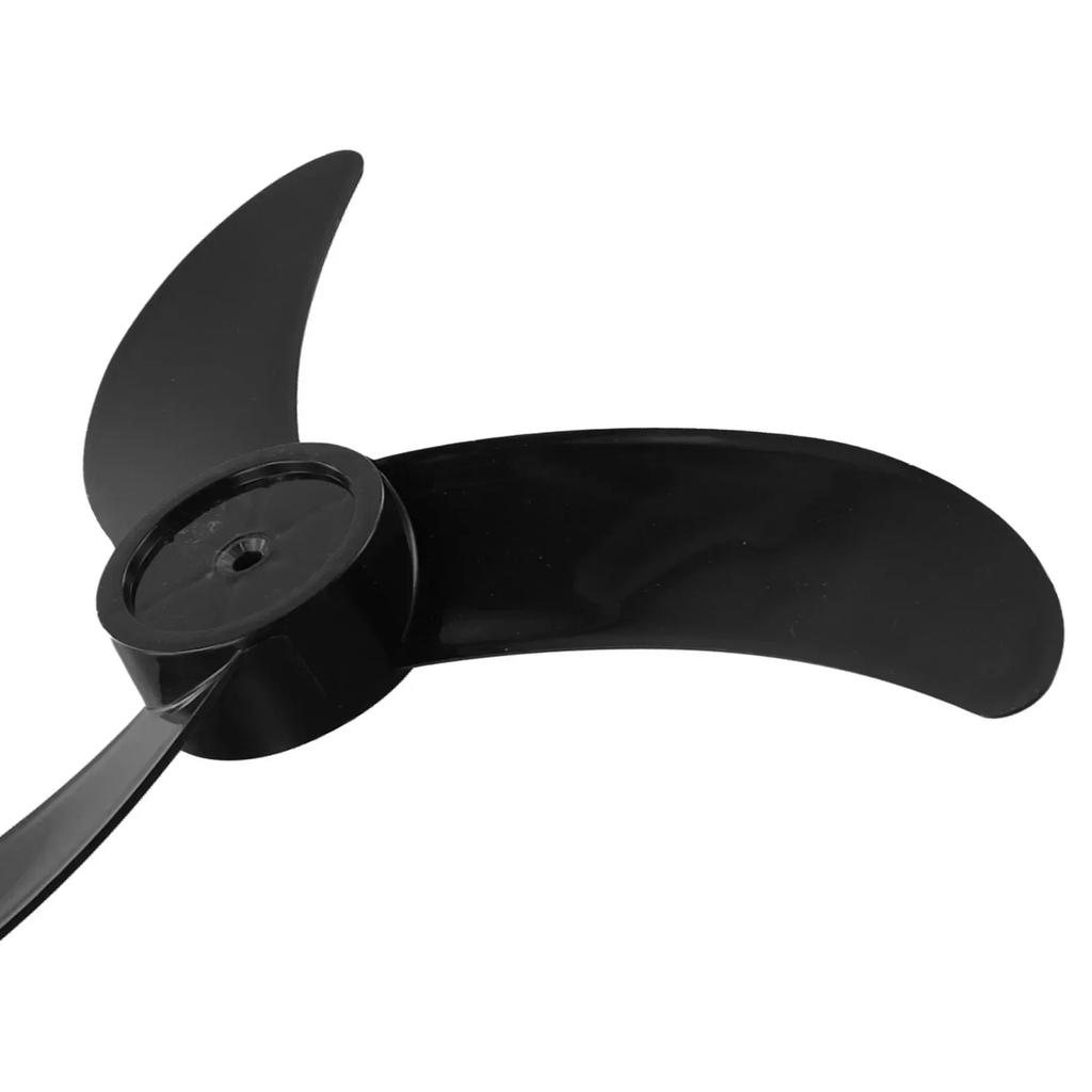 Náhradní 18palcové plastové lopatky ventilátoru pro domácí elektrické ventilátory Design se 3 lopatkami zajišťuje silný proud vzduchu a tichý chod
