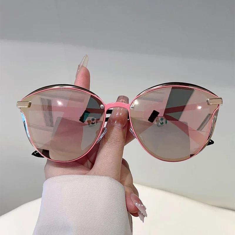 Óculos de Sol Vintage Oversized Femininos Novos na Moda Espelhados para Exterior Casual Tons Ins Estilo Coreano Trendy Decor Óculos de Sol