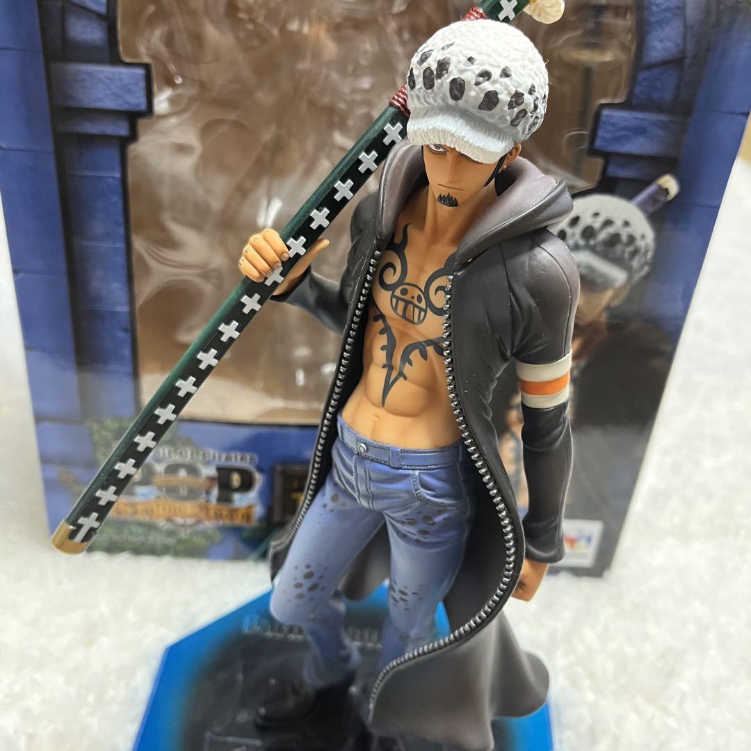 

[USED] P.O.P Trafalgar Law Ver.2