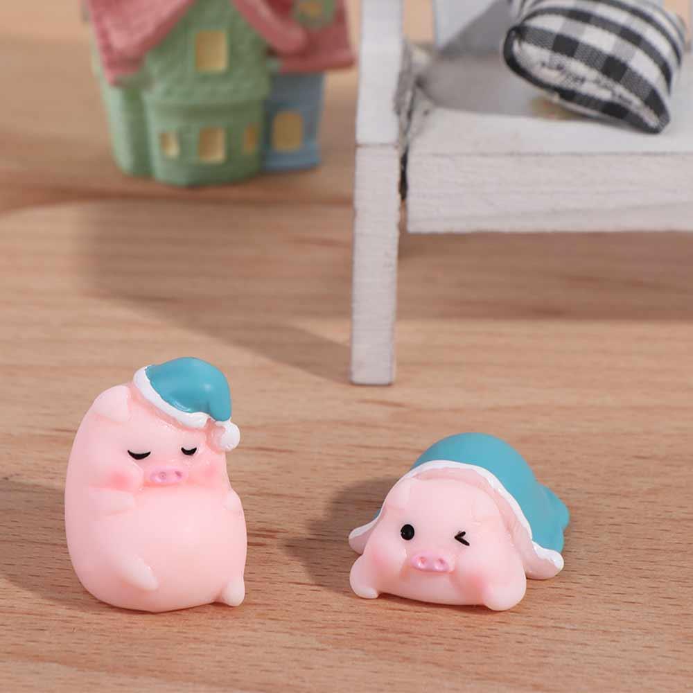 Miniatures Animal Cartoon Piggy Car Ornaments  Car Interior Supplies