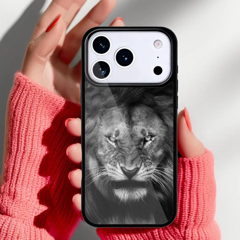

Ferocious Lion Phone Case for iPhone 17 16 15 14 13 Pro Max Back Cover for 12 11 Pro Coque iPhone 14 Plus