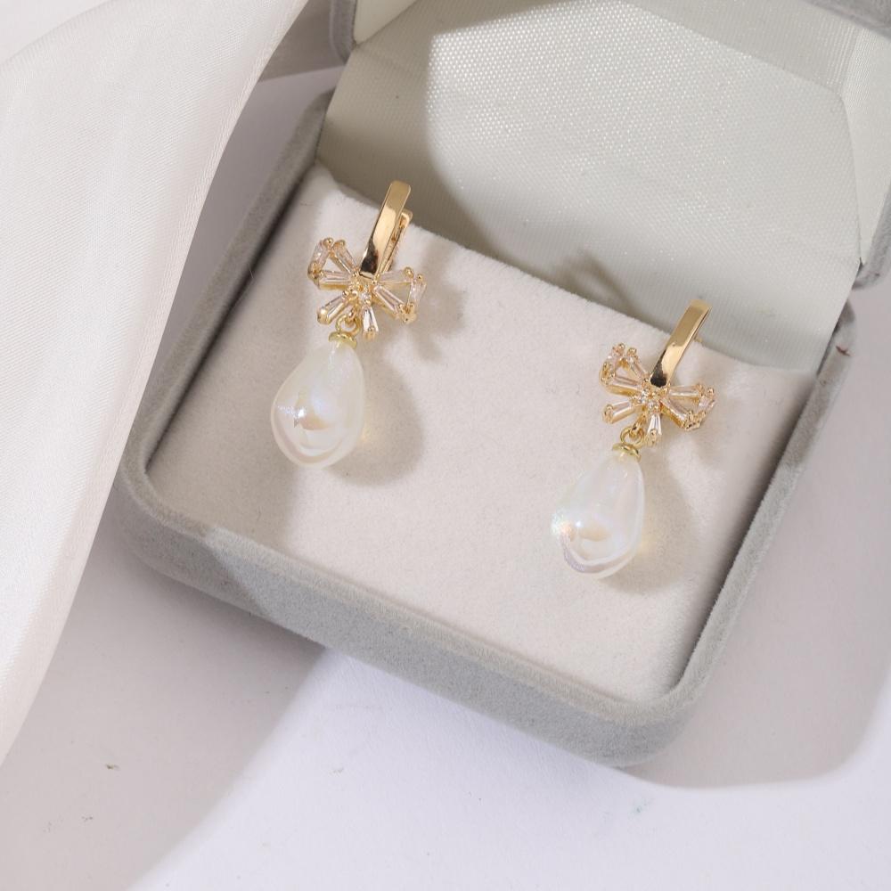 1 Pair Fashion Drop Shape Imitation Pearl Dangle Earrings For Women Cubic Zirconia Bow Tie Jewelry Wedding Accessories