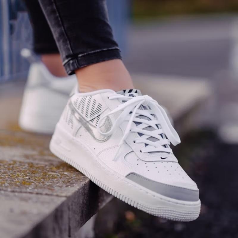 (GS) Nike Air Force 1 LV8 2 'White Wolf Grey' Kids' BQ5484-100