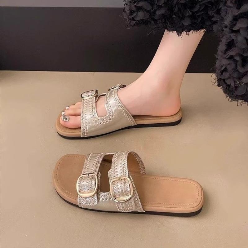 Fashion Flat Cool Slippers Women's Summer New Outward Wear Round Toe Open Toe Versatile Soft Sole Non-slip Beach Flip Slippers