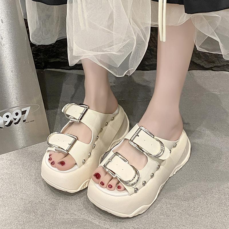 Fashion 8CM Heels Chunky Slippers Women Open Toe High Platform Leather Sandals Woman New Summer Thick Bottom Beach Buckle Shoes