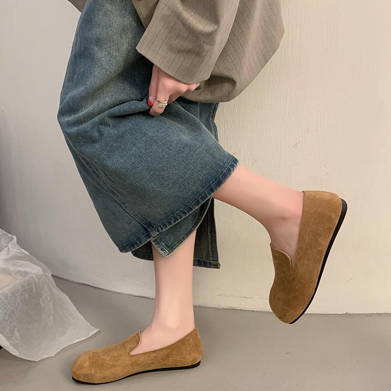 Retro Flat-soled Doudou Shoes Women's New Spring and Summer One-pedal Skirt Grandma Single Shoes