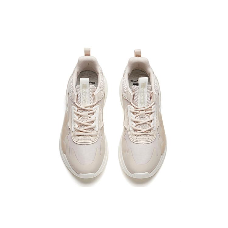 ANTA Casual Shoes Women's Low top Ivory White/Mud Gray 122138800-1