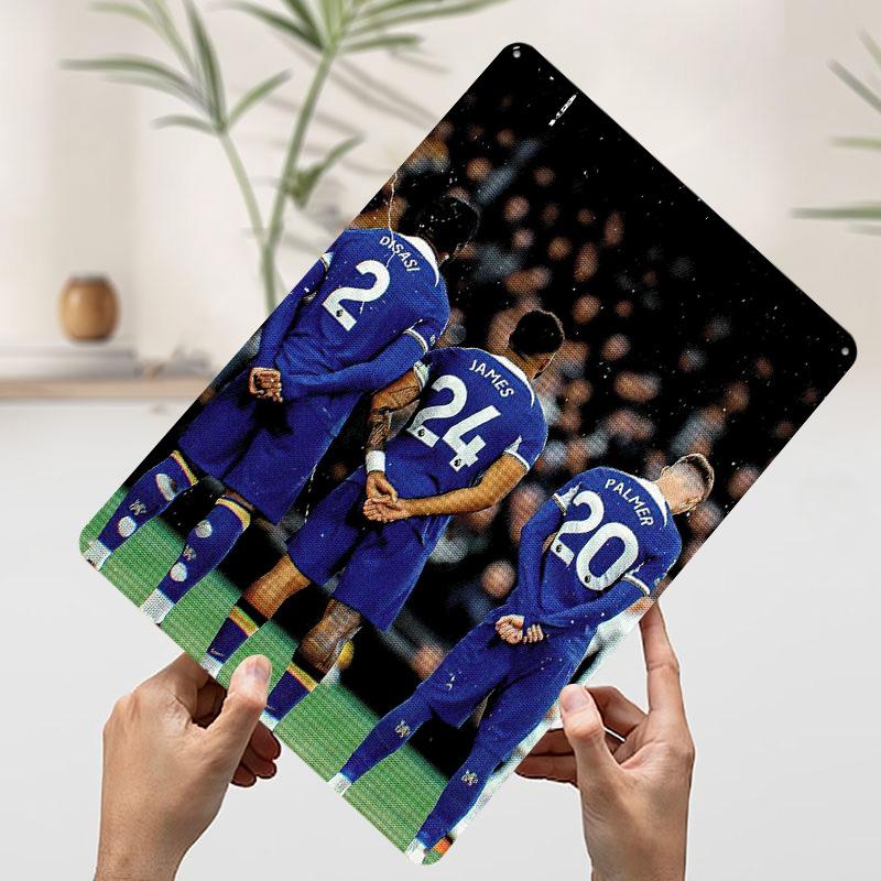 

Chelsea Football Players Metal Poster Customized Wall Art Retro Vintage Tinplate Signs for Man Cave Room Ornaments Desk Decor 7.9x11.8In(20x30cm)
