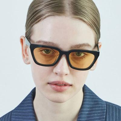 Brillen en accessoires – Zonnebrillen
