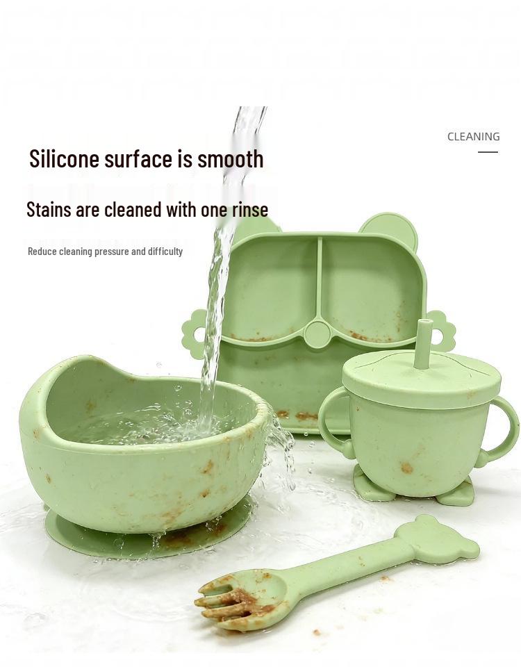 11-Piece Children's Silicone Bear Feeding Set: Food-Grade Bib, Bowl, Straw Cup & Tableware