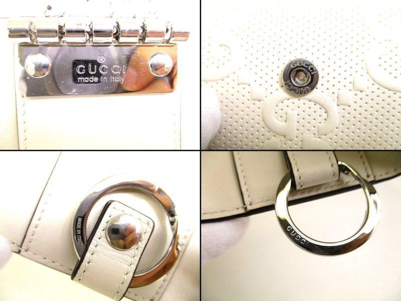 Äkta GUCCI GG-präglad Vit Läder 6 Fack Nyckelhållare #9364 Säljaren renoverad