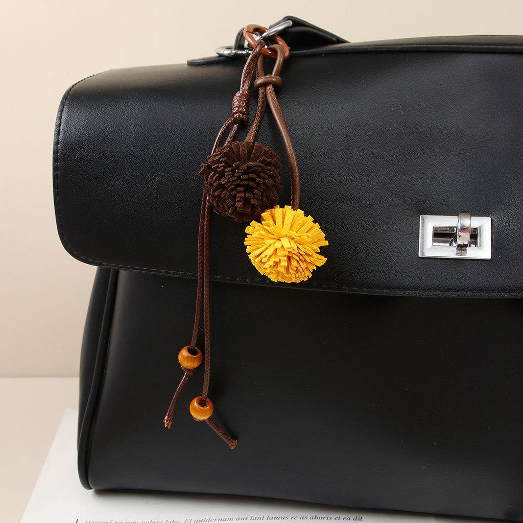 Miu Qi Retro Colorful Tassel Ball Keychain Handmade Faux Leather Accessories For Casual Bags