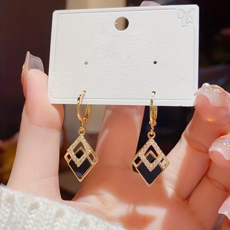 Luxury Black Rhombus Earrings For Women, Japanese & Korean Minority Design, Light Luxury Geometric Ear Clips