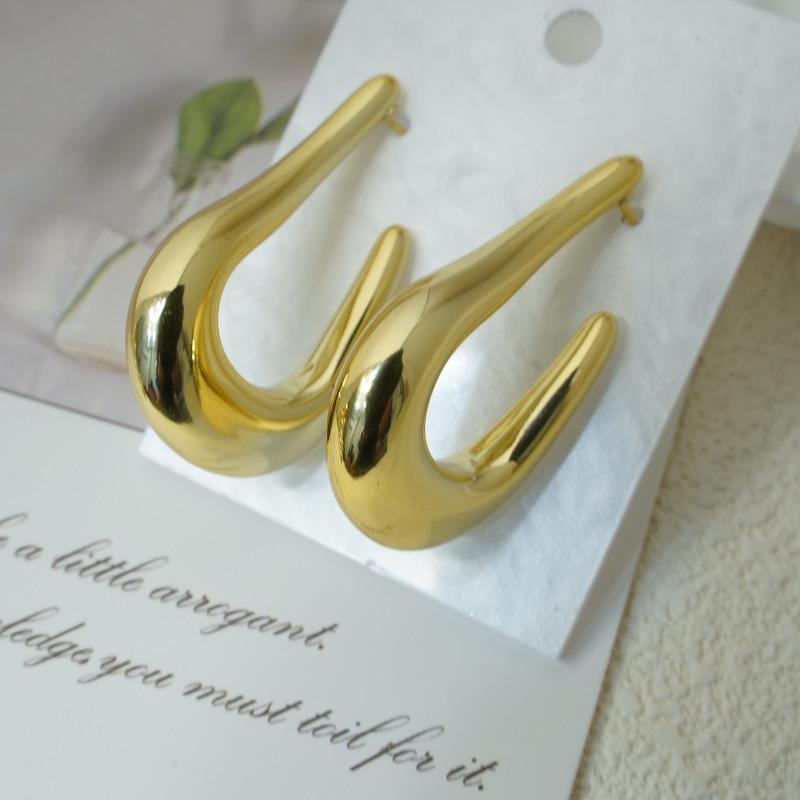 Chic U-Shaped Geometric Earrings: Retro, Trendy & Unique for Women золотой