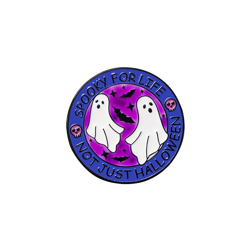 

4 Styles Glow In the Dark Halloween Brooches Noctilucent Spooky For Life Ghost Bat Witch Book Cat Pumpkin Pattern Enamel Pins