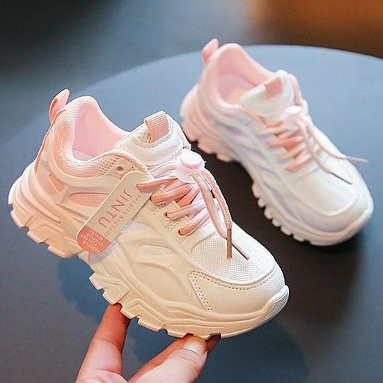 Breathable Children's Mesh Sports Shoes: Stylish, Soft Sole Casual Sneakers for Boys & Girls, Perfect for Spring & Autumn Running or Everyday Wear