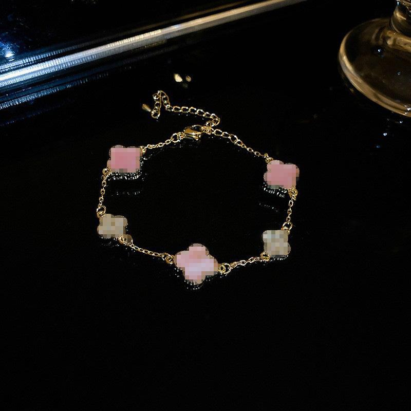 

Pink acetic acid diamond-encrusted flower bracelet niche student girlfriend versatile bracelet French bracelet women